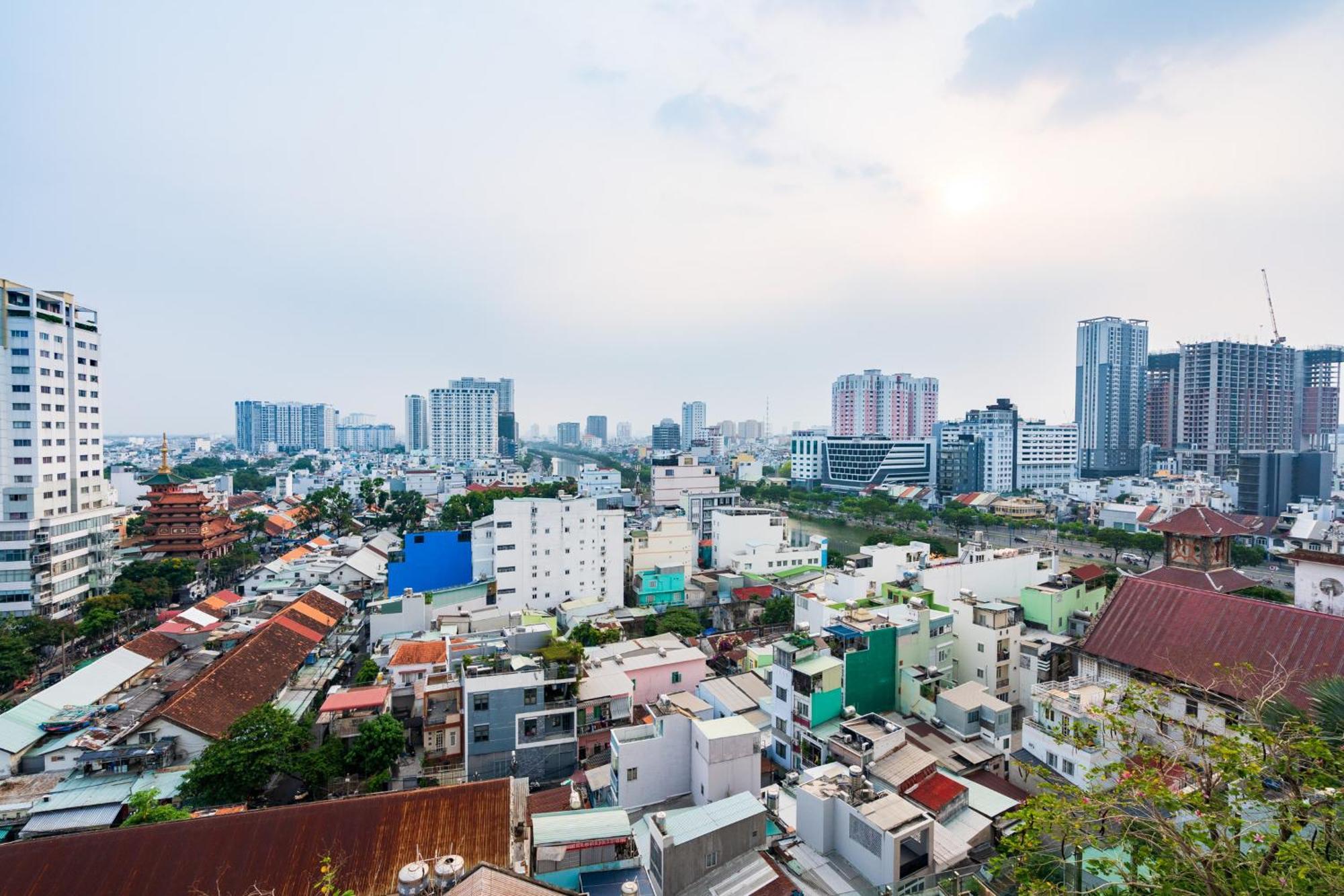 Lyn'S Home-River Gate- Pool- Gym-Pick Up Ho Chi Minh-staden Exteriör bild